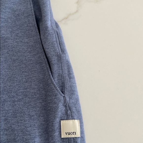 Vuori Women's Performance Joggers in Azure Heather - Picture 5 of 13